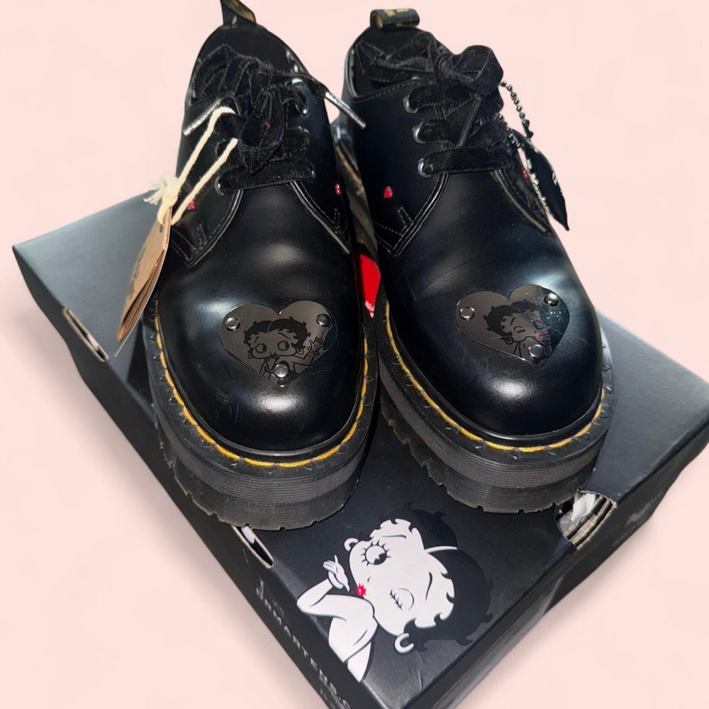 imited Edition Betty Boop x Dr. Martens black platforms